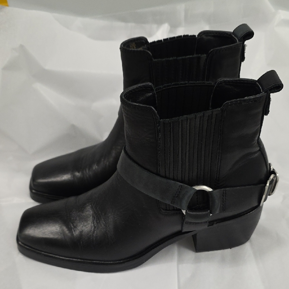 Sam Edelman Black Leather Ankle Boots